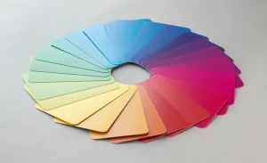 Tarjetas de muchos colores, se utiliza como portada de la pagina diseña tu tarjeta. diseñar tarjetas personalizadas