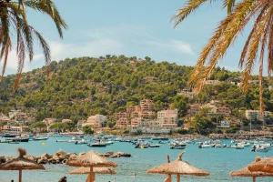 Imagen de portada sobre tarjetas para hoteles en Mallorca