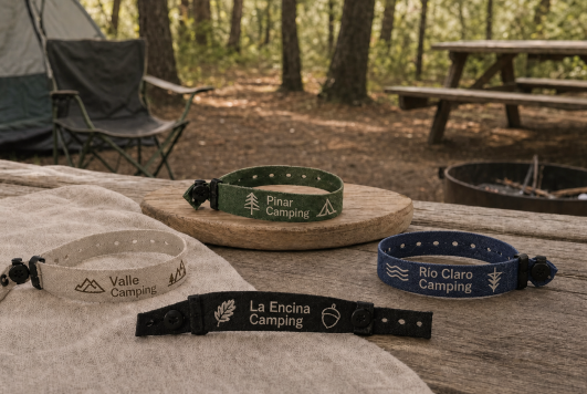 Pulsera de tela campings