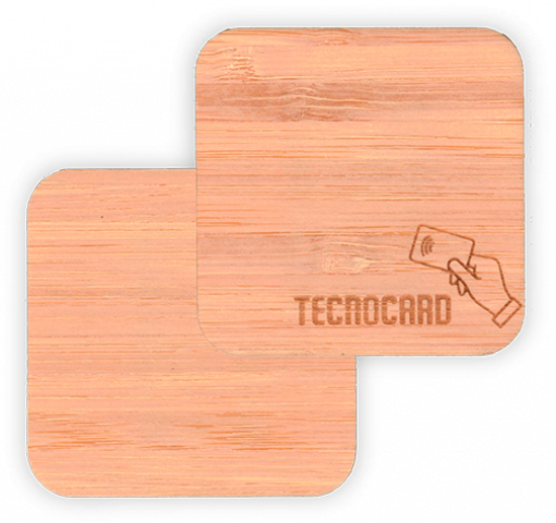RFID-ECO_0002s_0010_TARJETA-MADERA-RFID-CUADRADA-2